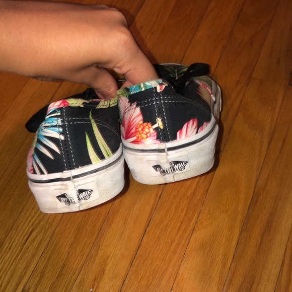 VANS shoes - Picture 1 of 4